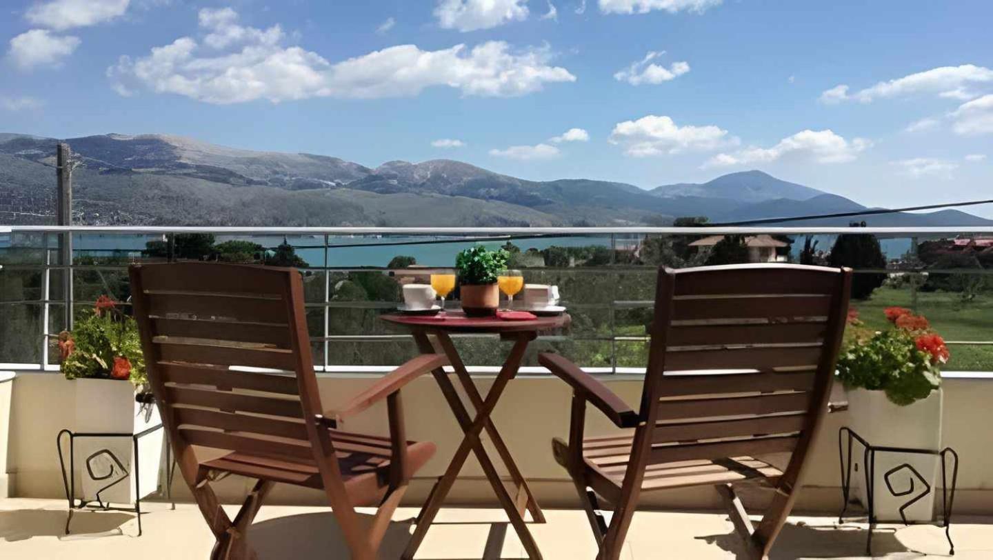 Vista Di Mare Apartment Ликсури Екстериор снимка